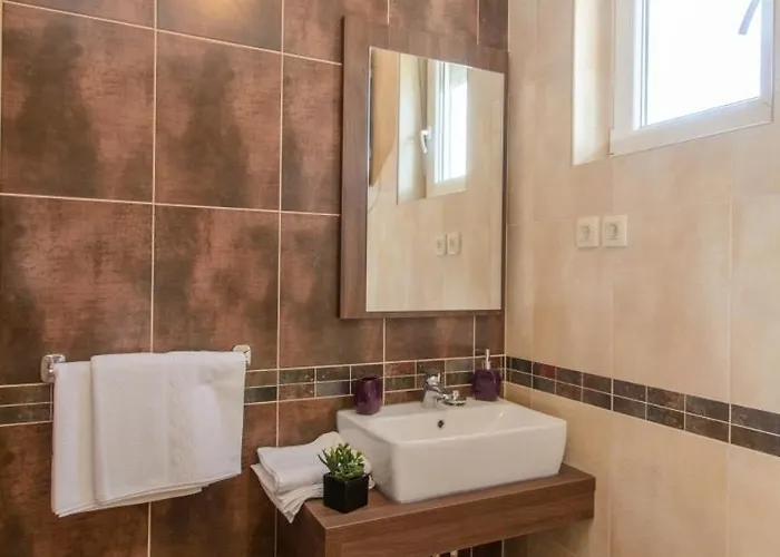 Seaside With A Swimming Pool Rastici, Ciovo - 11092 Apartment