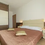 Seaside With A Swimming Pool Rastici, Ciovo - 11092 Appartamento *